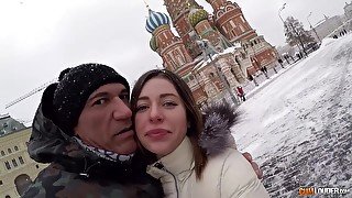 Hot Spanish guy Marco Banderas picks up Russian girl on the Red Square