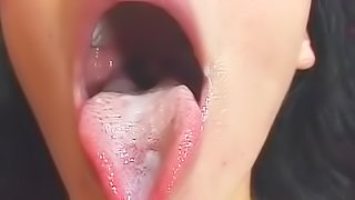 Cum on the tongue of Natasha Nice