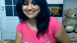 Chubby amateur Indian black head webcam flashes her sexy boobies