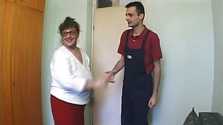 Dino kara fino - Serbian Granny