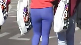 Tight blue pants wrapping the candid amateur ass around 05zq