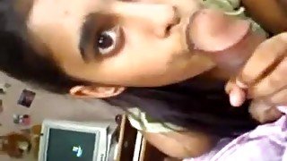 Teenie Indian woman blowing dick - exotic sextape