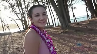 Jade is back in Hawaii with you!