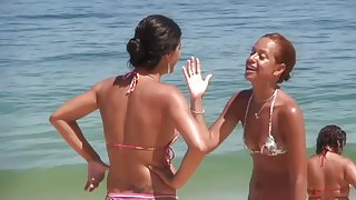 Hawt Bikini Topless Teenies HD